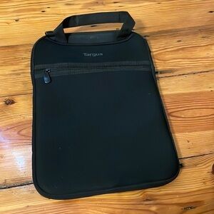 Targus laptop black carrying case